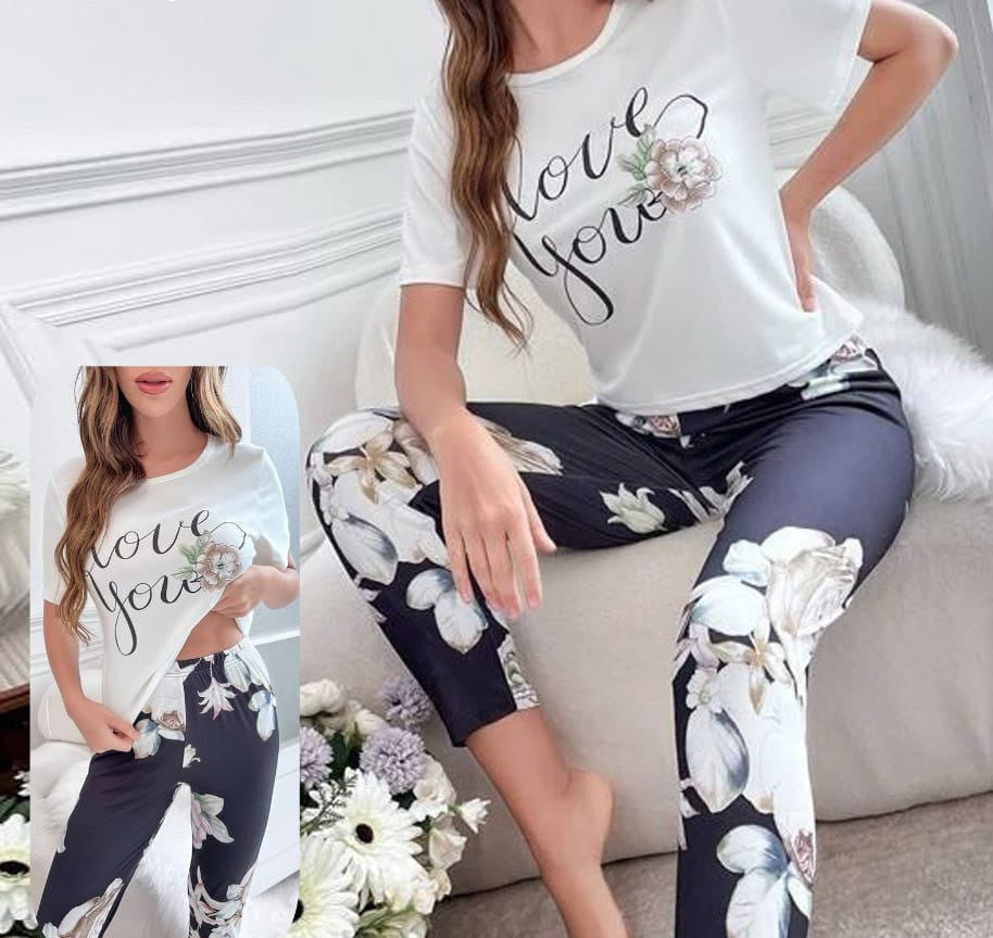 Two-piece pajama made of lycra butter - the pants are floral