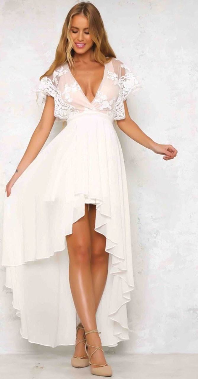 Cotton Lycra dress with lace from the chest and shoulders - long in the back and short in the front