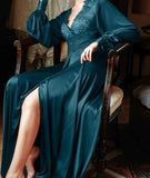 Long satin robe - with lace at the middle and chest - open from the front