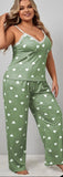 Two-piece pajamas made of butter with hearts print