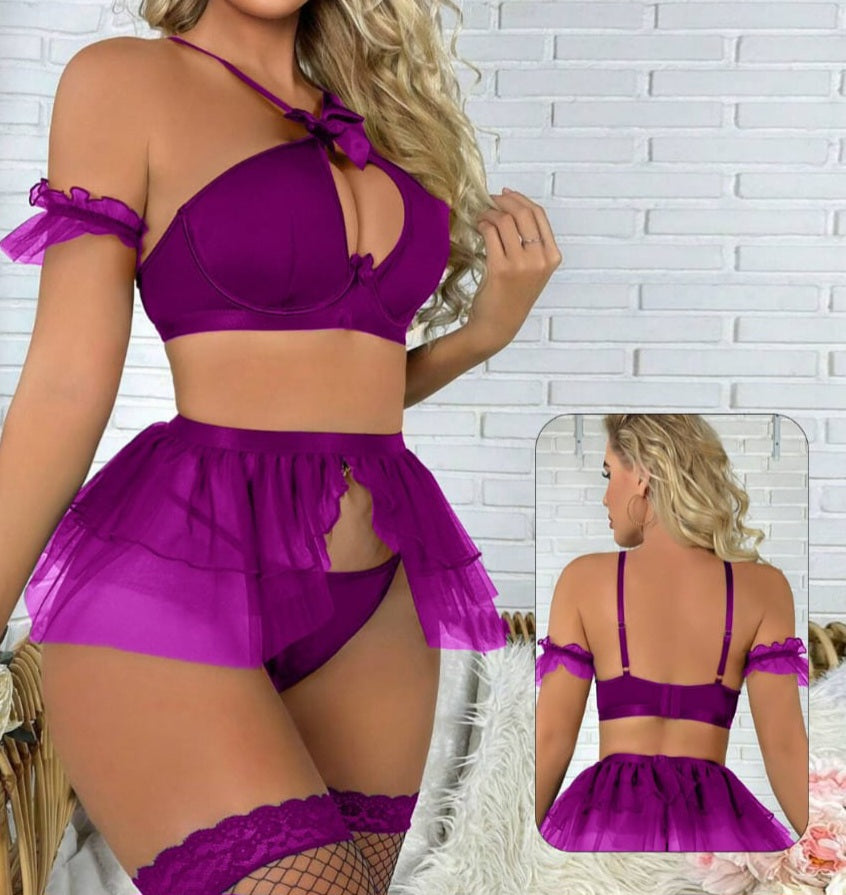 Two-piece lingerie made of Lycra with a tulle skirt and a long net sock