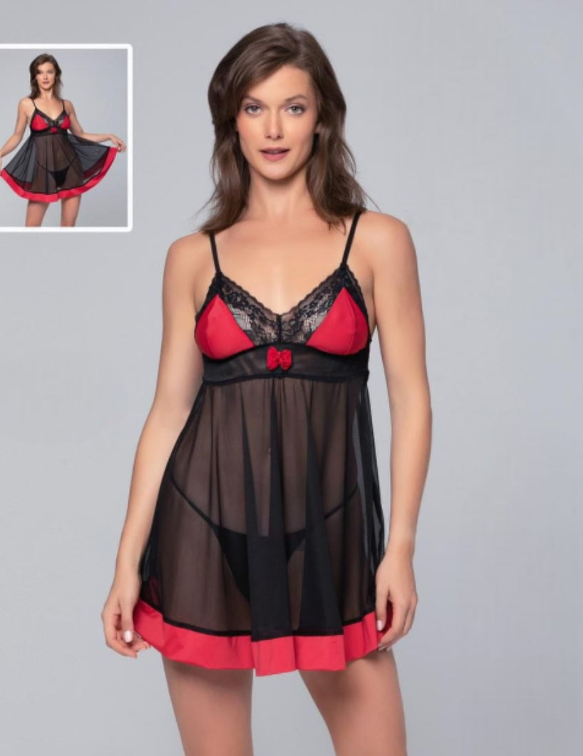 Lingerie chiffon made of lycra and lace at the chest