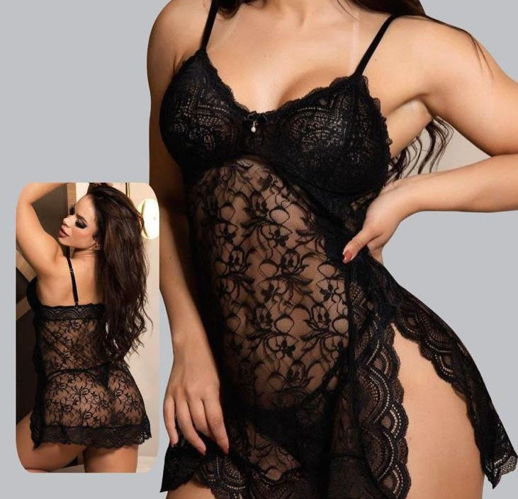 Two-piece lace lingerie - open from one side